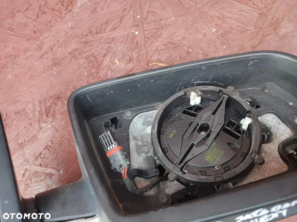 BMW E60 LCI / E61 LCI. ORYGINALNE LUSTERKA EUROPA LEWE / PRAWE ELEKTRYCZNIE SKŁADANE, FOTOCHROMATYCZNE PODGRZEWANE. W KOL. TIEFGRUEN METALLIC. O NR: 7 078 359 / 7 078 360 / 6 974 452 / 6 974 453 OEM. SPRAWNE W 100%. - 18