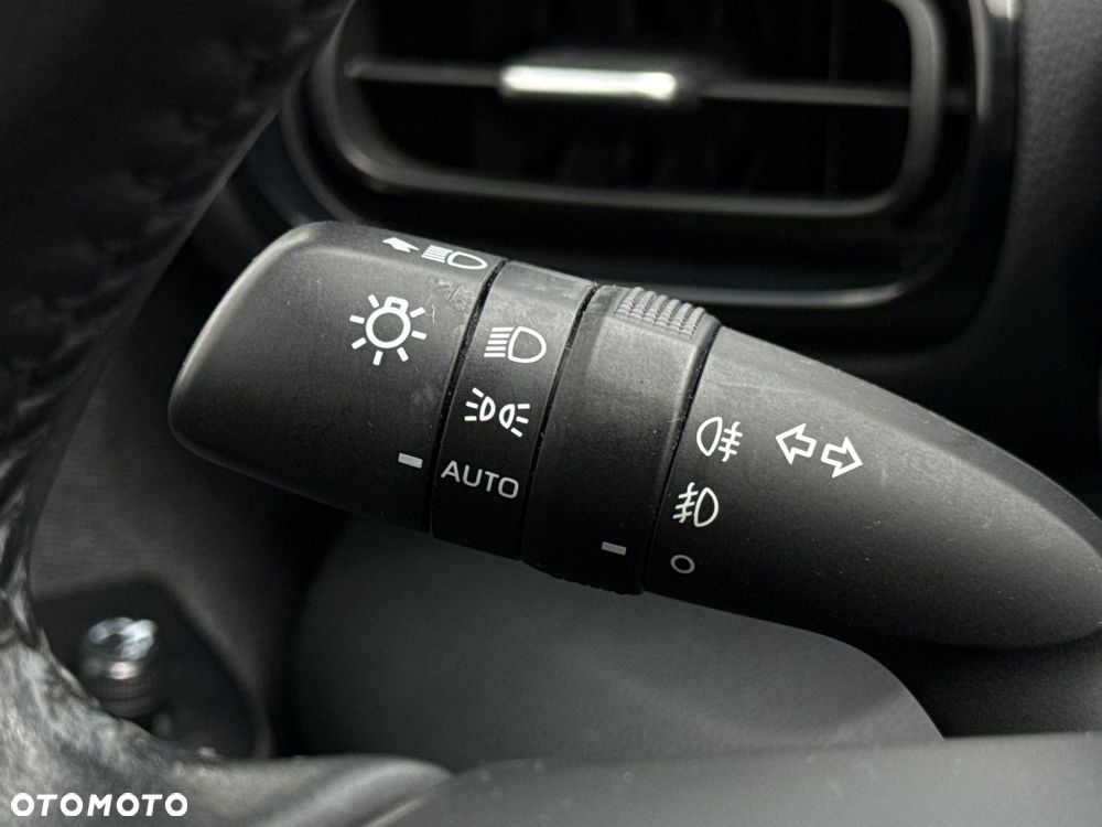 Toyota Yaris Hybrid 1.5 Comfort - 20