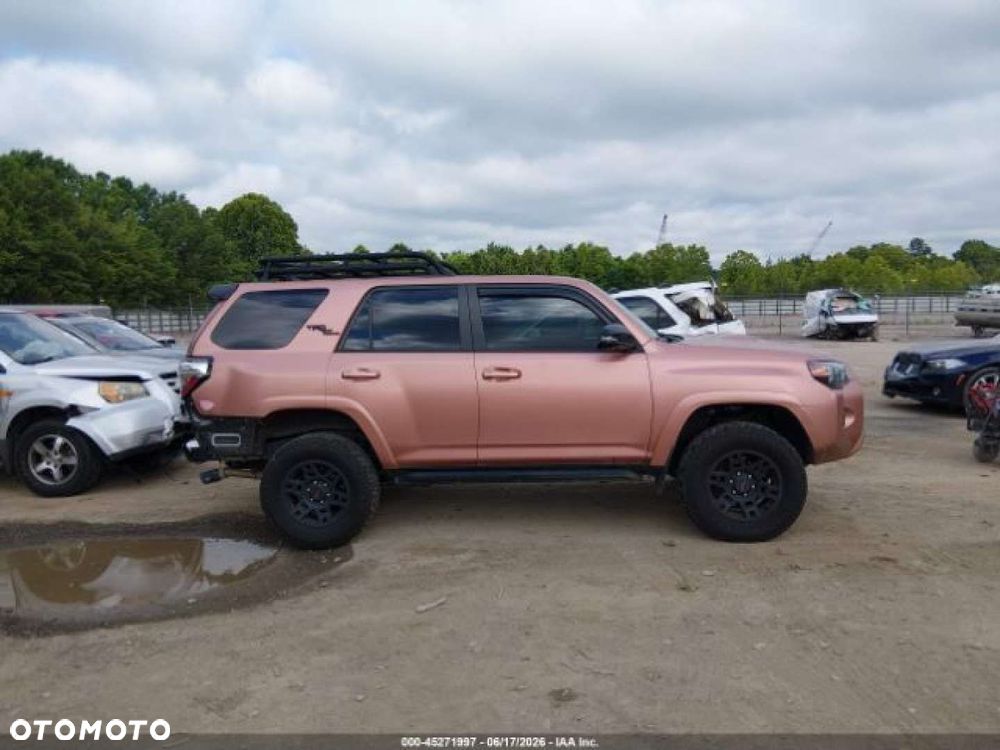 Toyota 4-Runner - 7