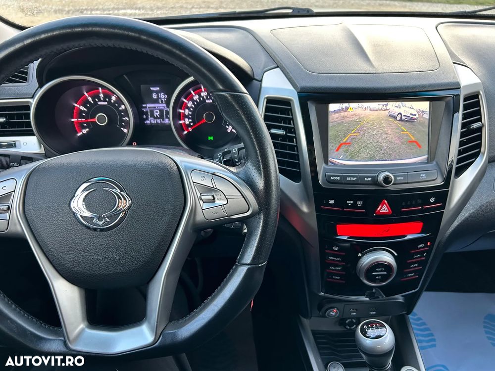 SsangYong Tivoli - 20