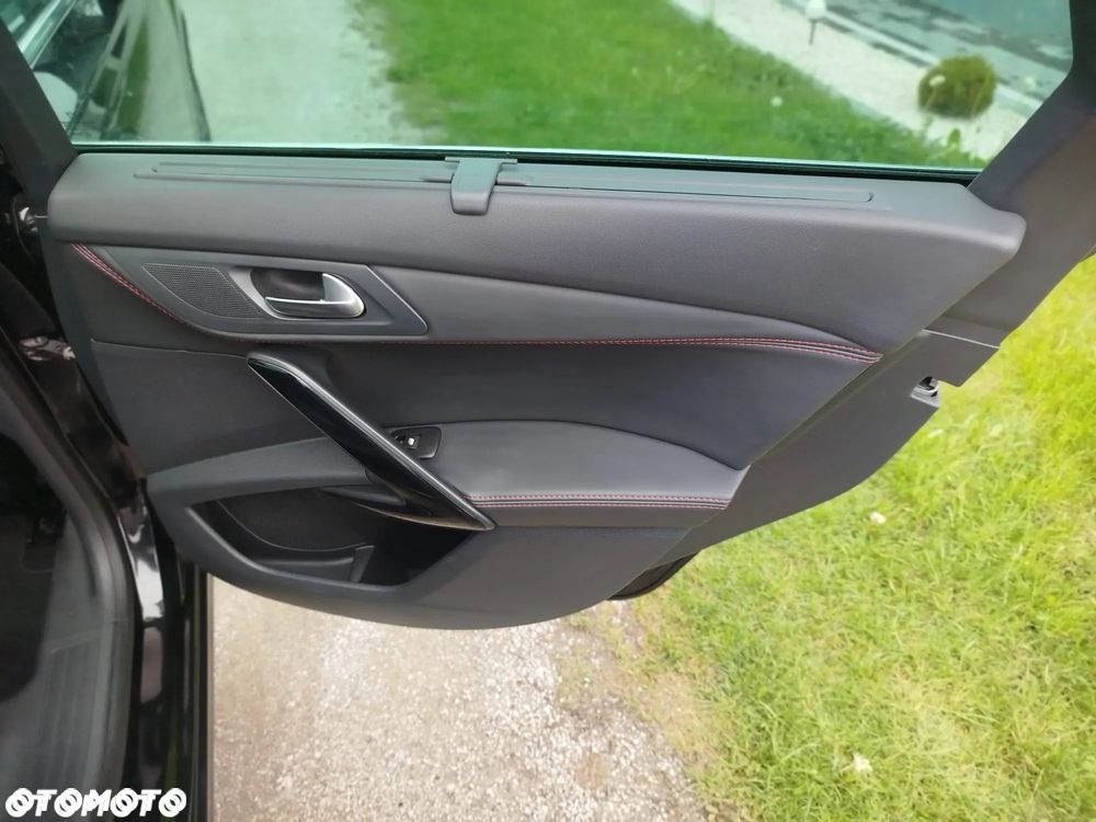 Peugeot 508 BlueHDi 180 EAT6 Stop&Start GT - 29