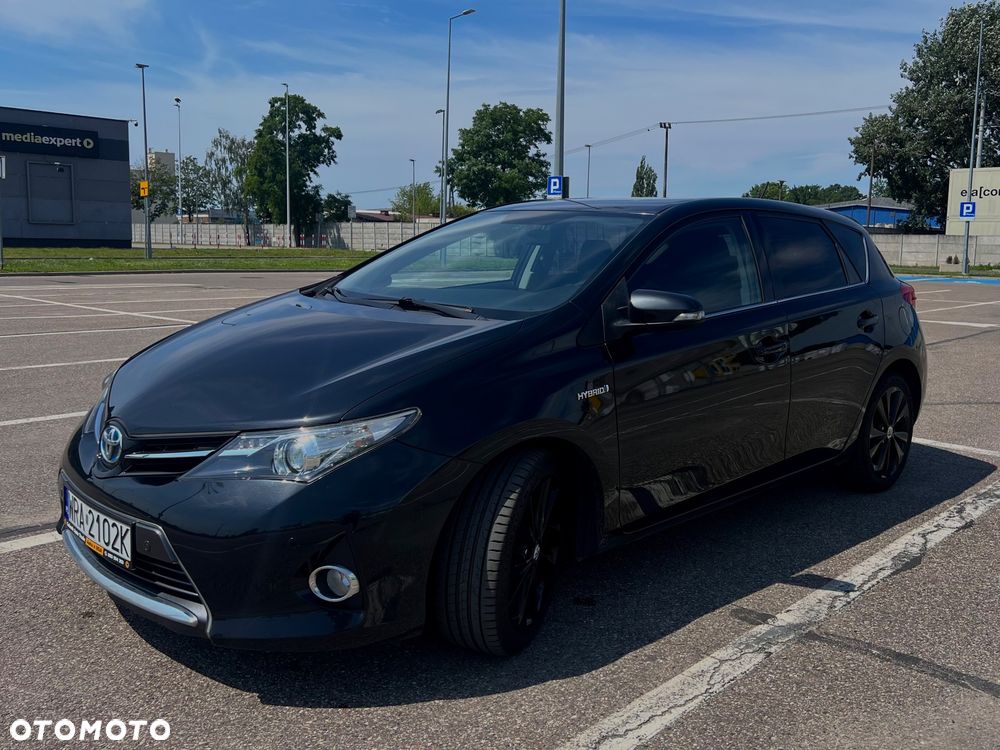 Toyota Auris - 1