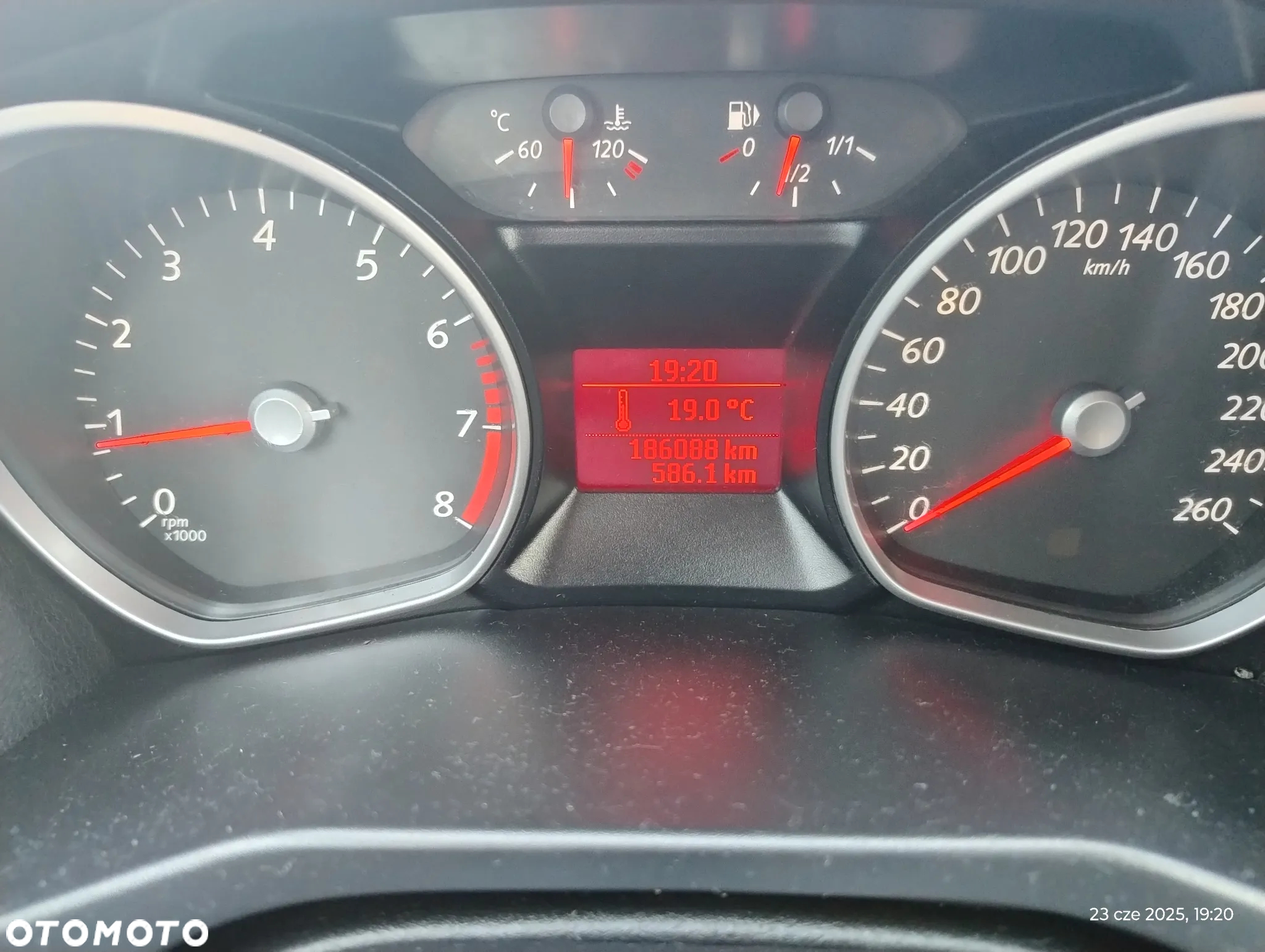 Ford Mondeo - 11