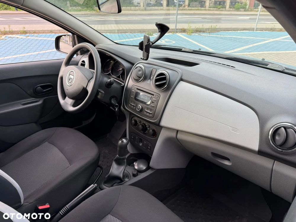 Dacia Sandero 1.2 16V - 17