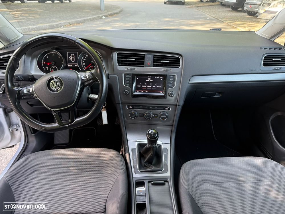VW Golf 1.6 TDi DPF BlueMotion Comfortline - 5