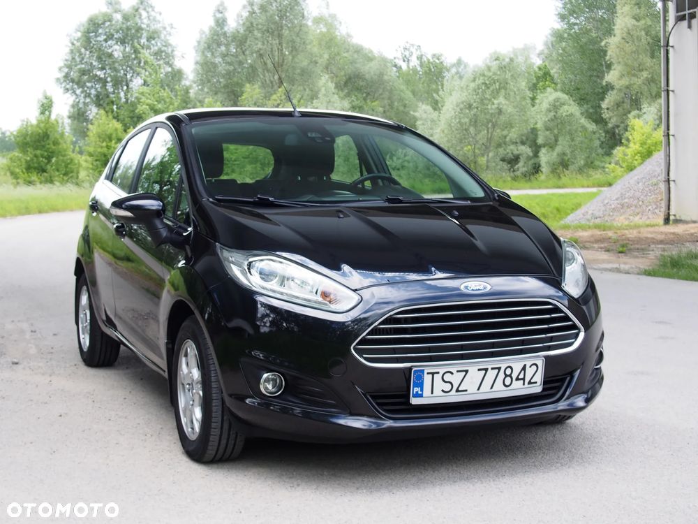 Ford Fiesta 1.0 EcoBoost STart-Stop Titanium - 4