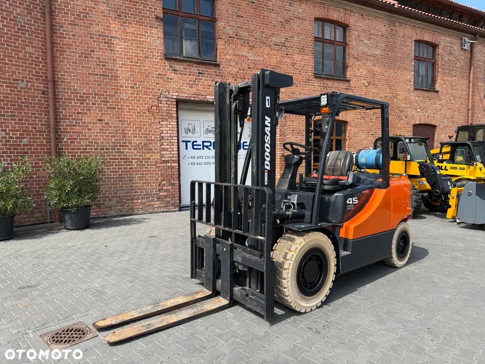 Doosan G45SC-5 - 1