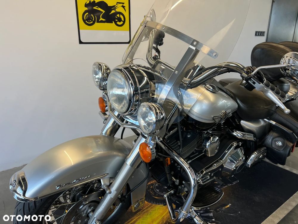 Harley-Davidson Touring Road King - 11
