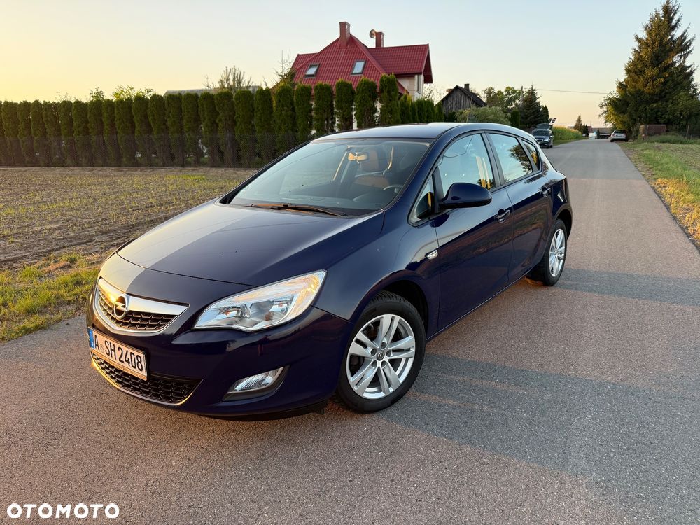 Opel Astra 1.4 Active - 1