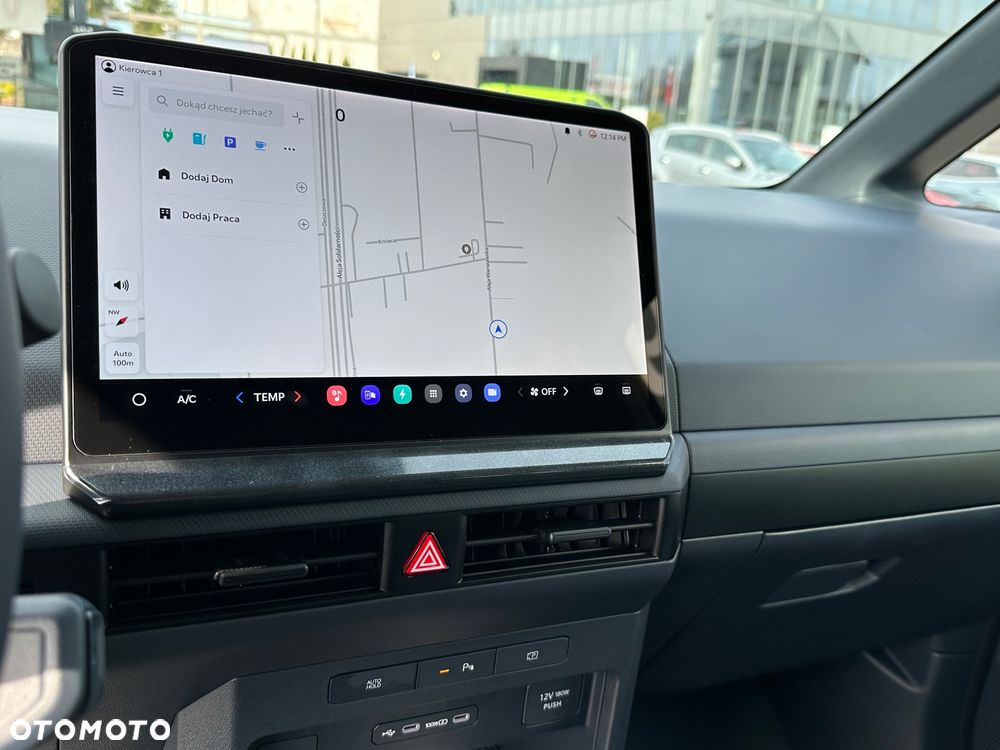 Kia PV5 - 12
