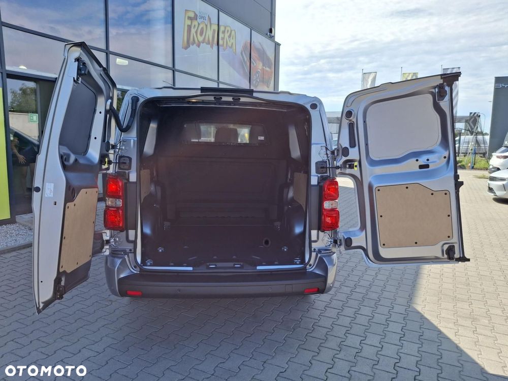 Opel Vivaro - 8