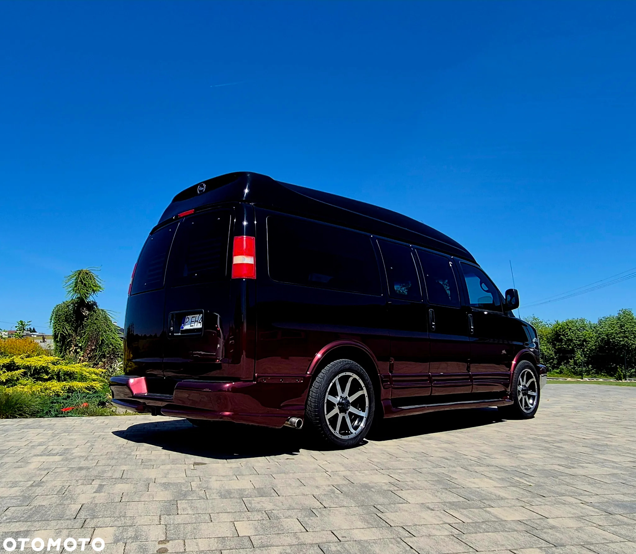 Chevrolet Express - 4
