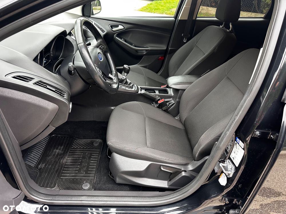 Ford Focus 1.5 TDCi DPF Start-Stopp-System Titanium - 21