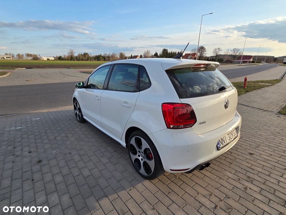 Volkswagen Polo 1.4 TSI GTI DSG - 6