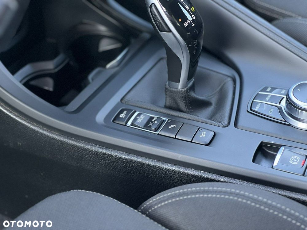 BMW X1 xDrive20d Advantage sport - 28