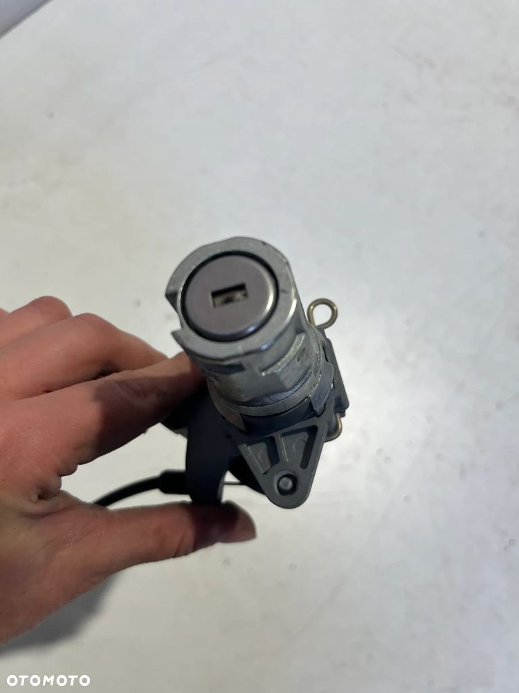 FORD TRANSIT MK8 ZAMEK MASKI KK31 16E624 BA - 2