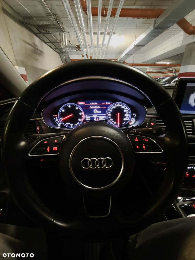 Audi A6 - 4