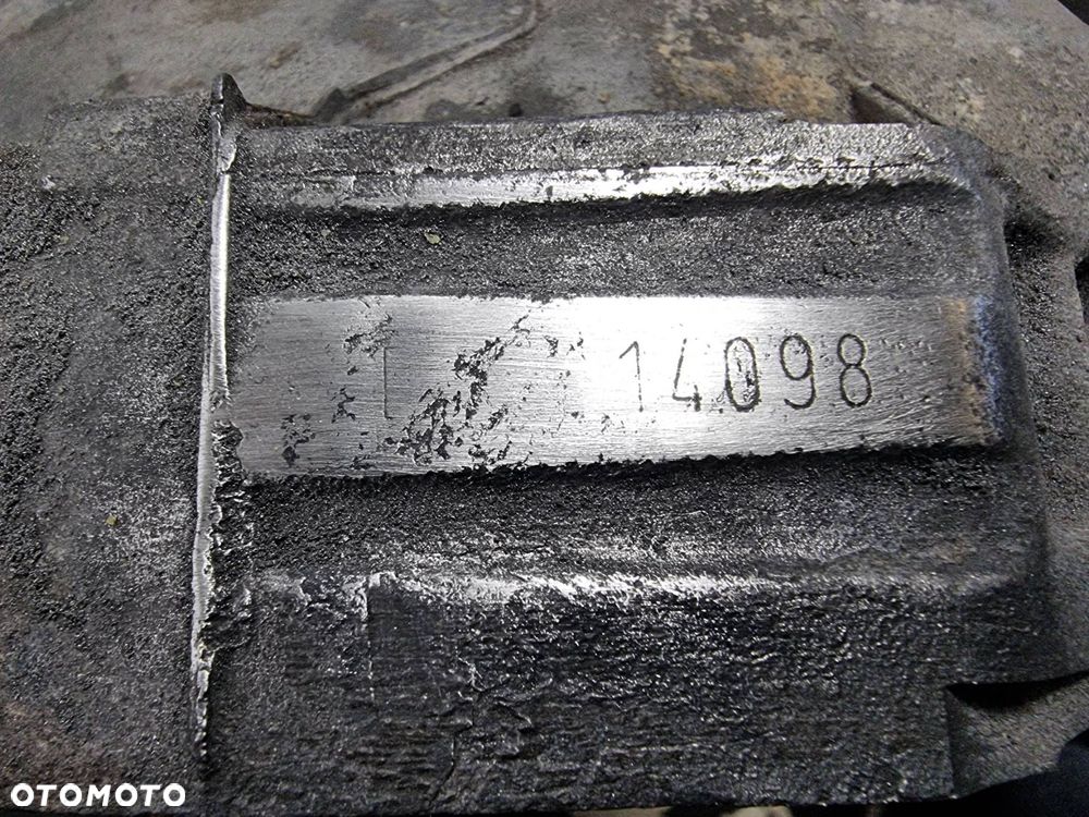 SKRZYNIA BIEGÓW AUDI A4 DWG - 6