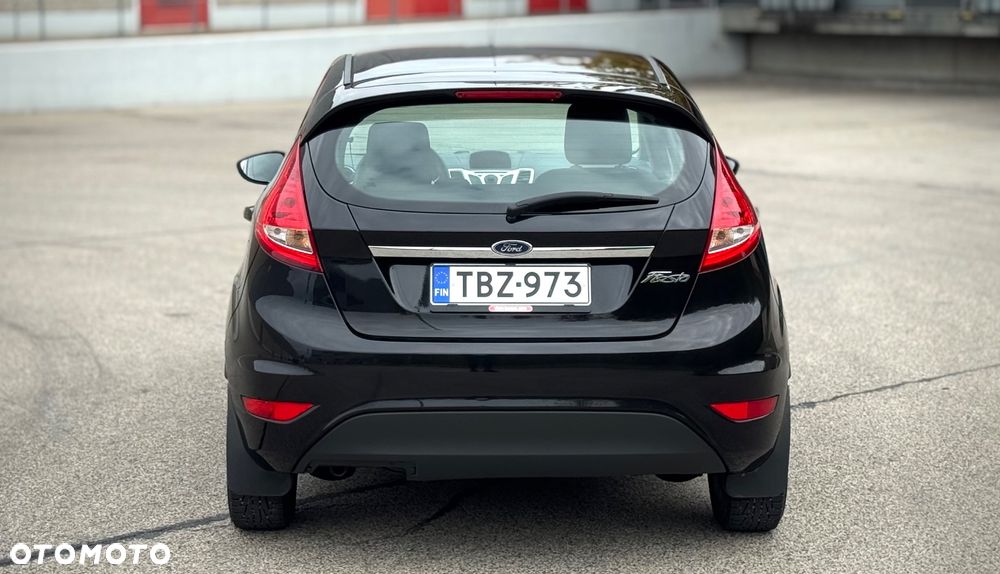 Ford Fiesta 1.25 Titanium - 12