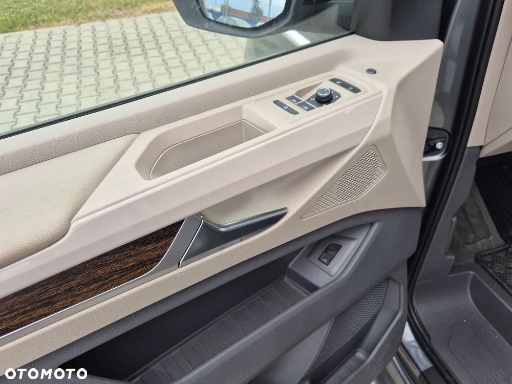 Volkswagen Multivan 2.0 TSI L2 Style DSG - 6
