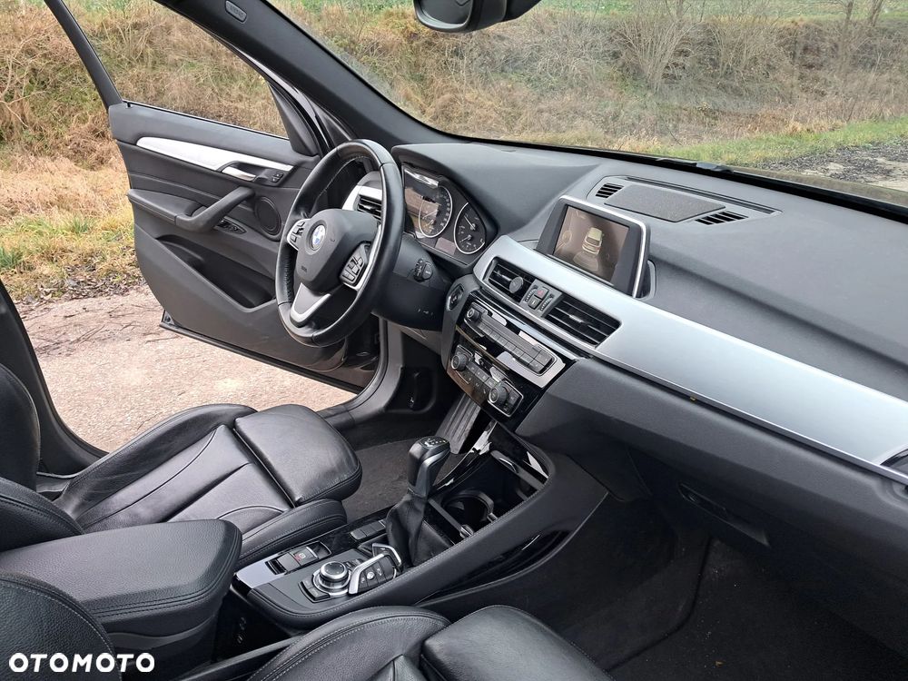 BMW X1 sDrive18d Sport Line - 8