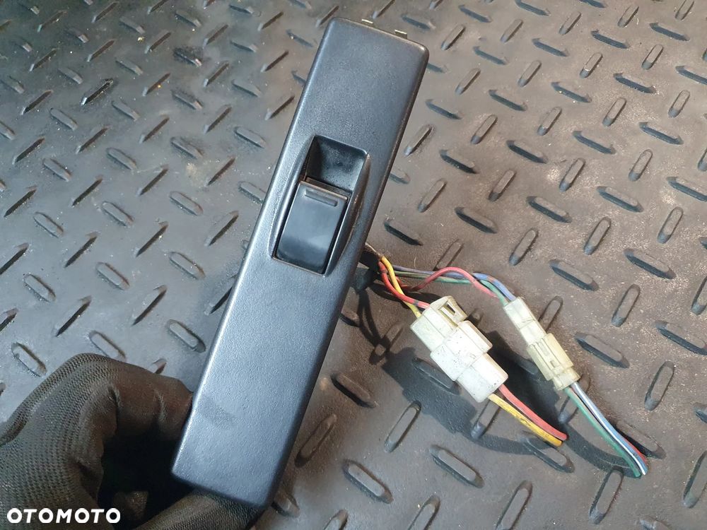 Panel sterowania szyb elektrycznych prawy Vitara I EUROPA - 1