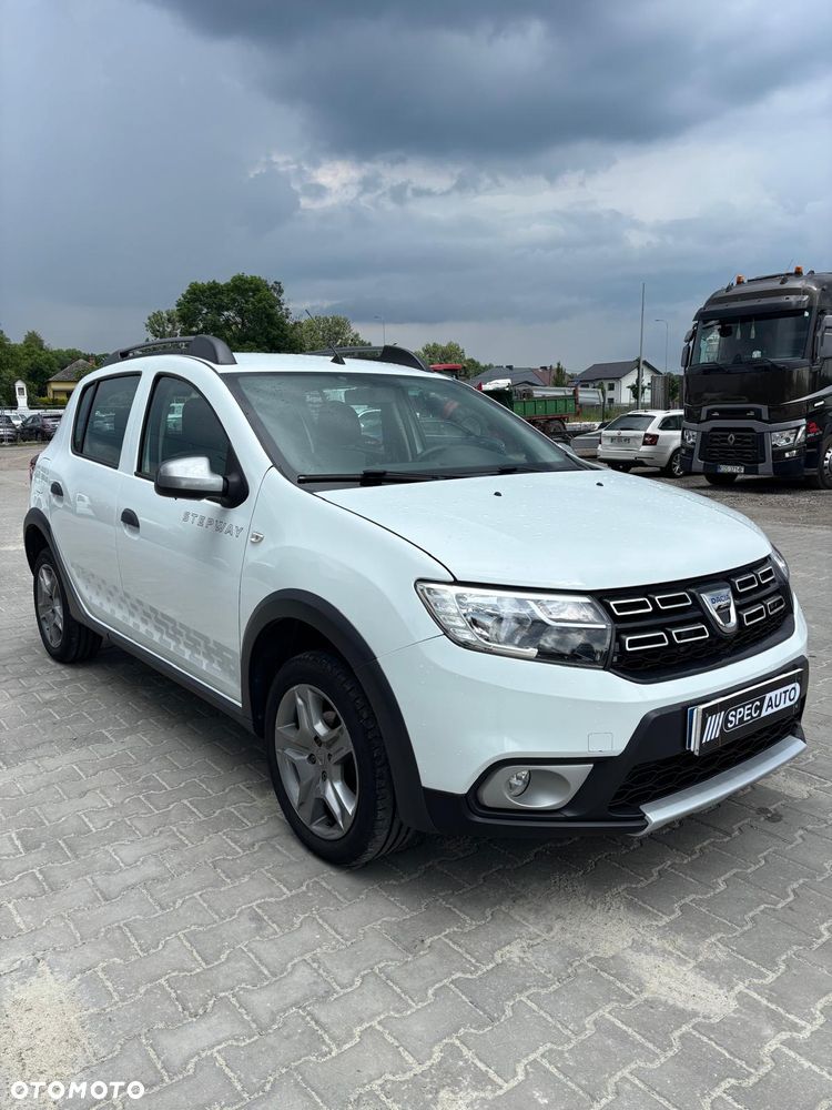 Dacia Sandero 1.0 TCe Laureate S&S - 4