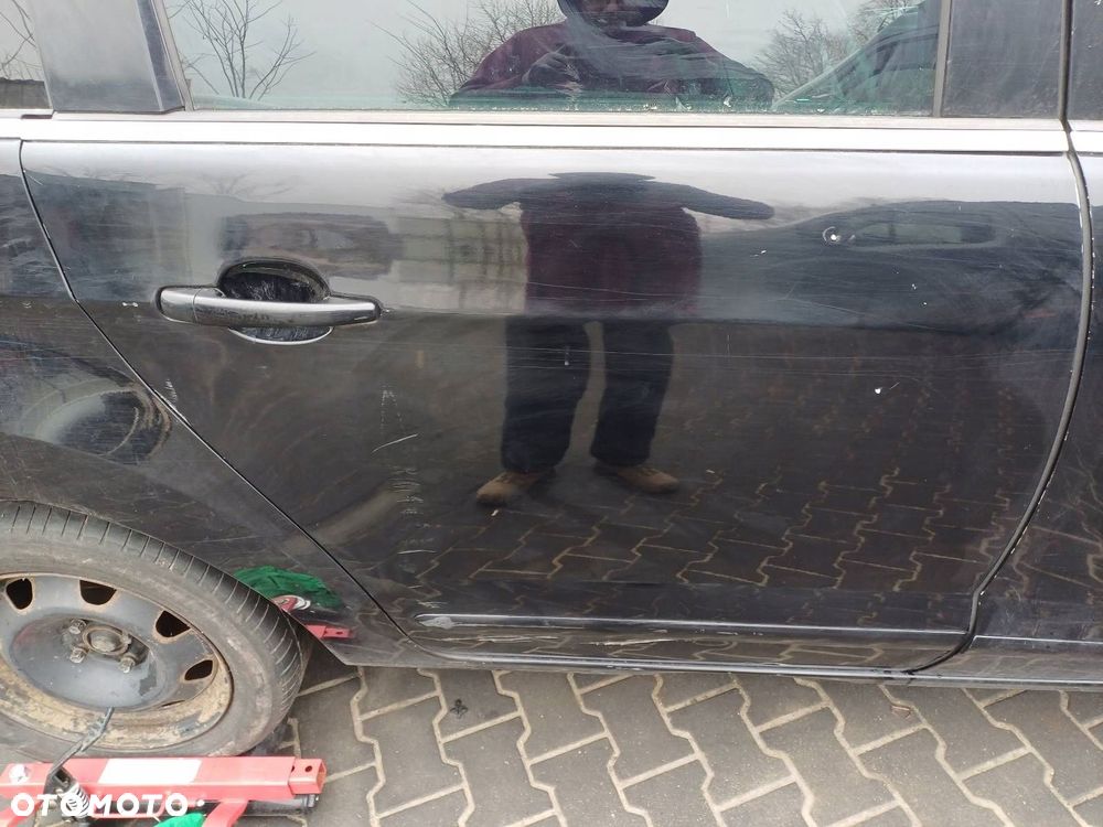 DRZWI KOMPLETNE PRAWY TYŁ PEUGEOT 5008 I KTVD - 2