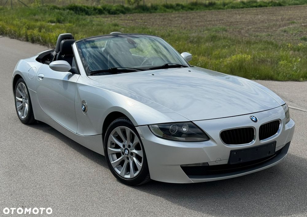 BMW Z4 2.5si - 23