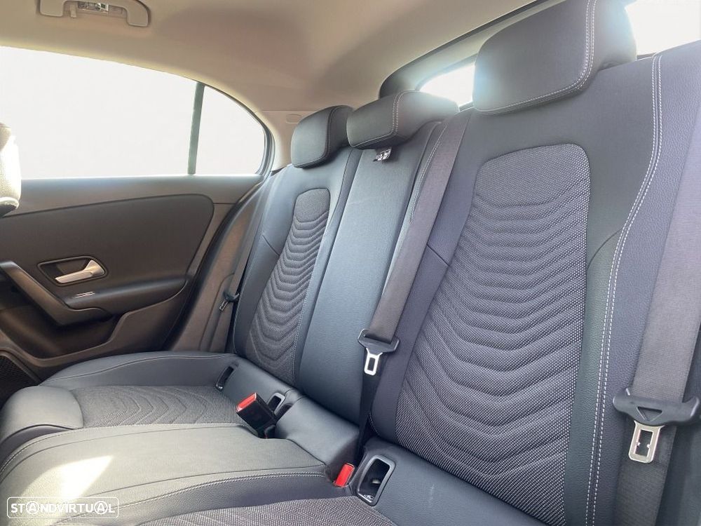 Mercedes-Benz A 200 - 15