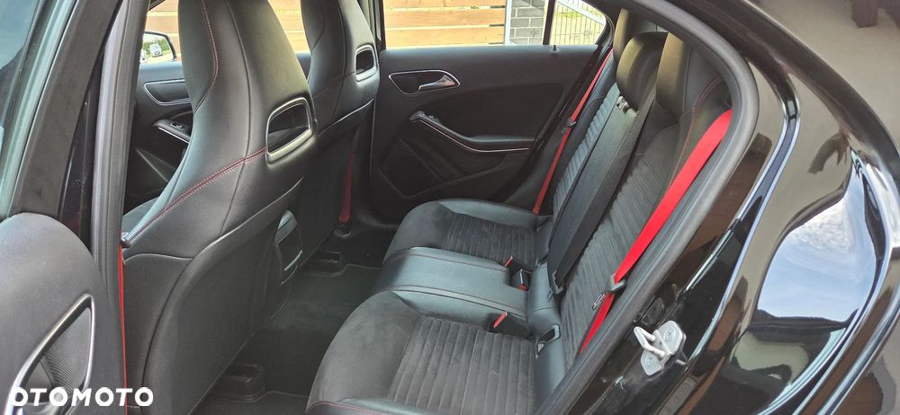 Mercedes-Benz Klasa A 250 Sport 7G-DCT - 19