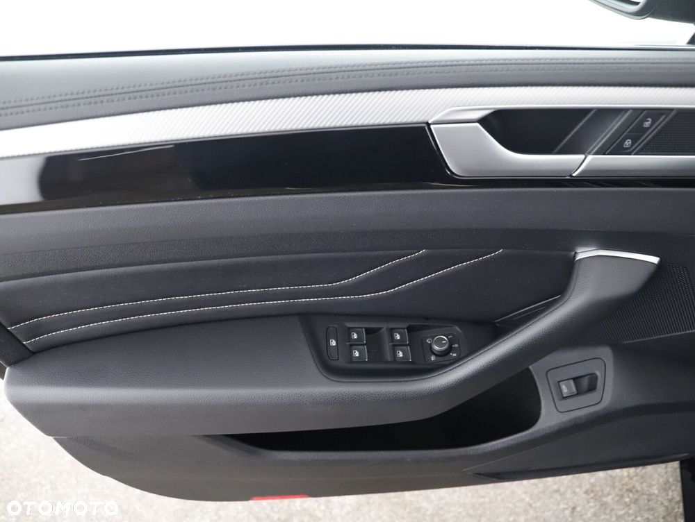 Volkswagen Arteon Shooting Brake 2.0 TDI 4Motion R-Line DSG - 23