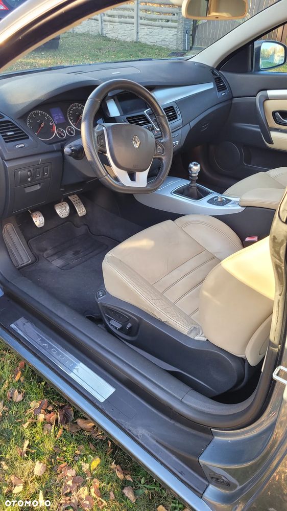 Renault Laguna ver-2-0-t-gt - 14