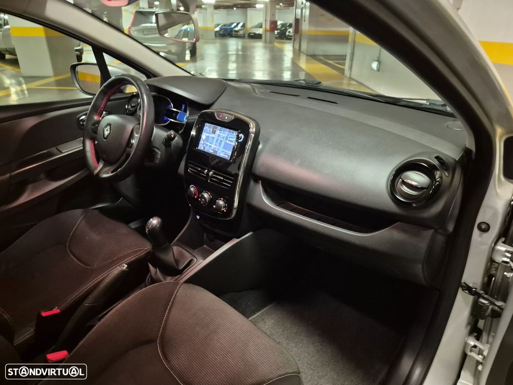 Renault Clio Sport Tourer 1.5 dCi Dynamique S - 33