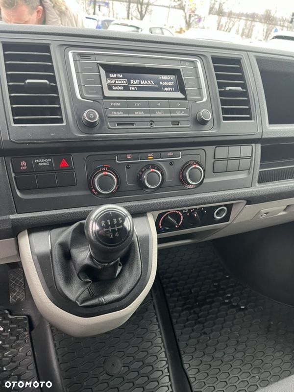 Volkswagen Transporter - 6