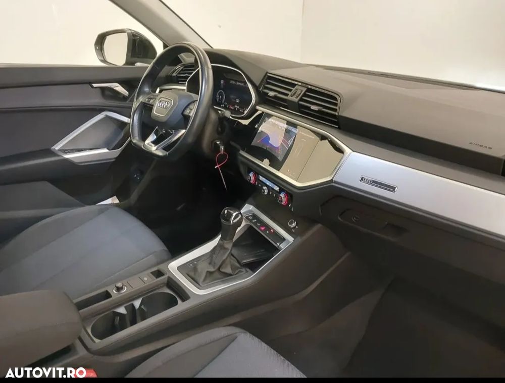 Audi Q3 45 TFSIe S tronic - 6