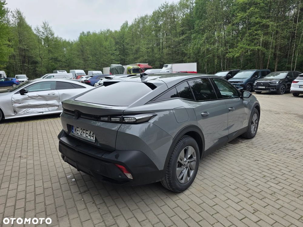 Peugeot 408 1.2 PureTech Allure S&S EAT8 - 6