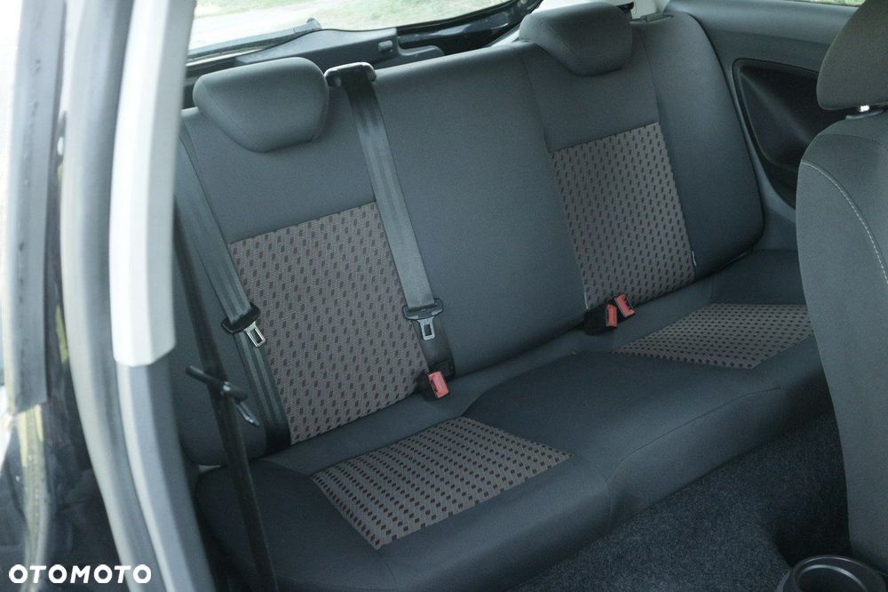 Seat Ibiza 1.2 12V Amaro - 33