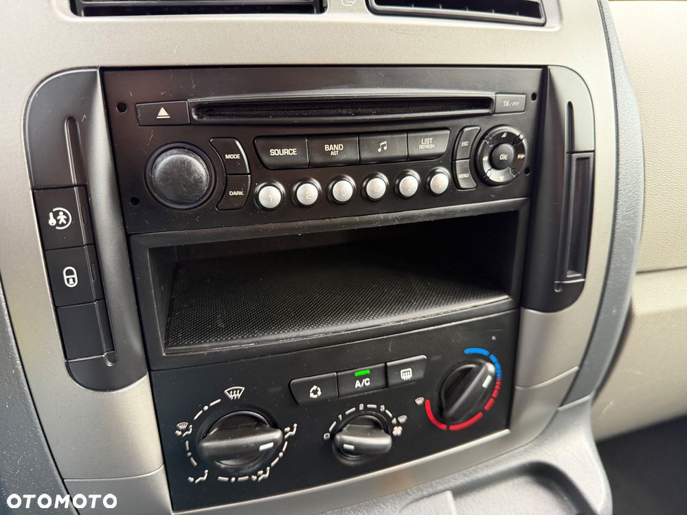 Citroën Jumpy Combi - 19