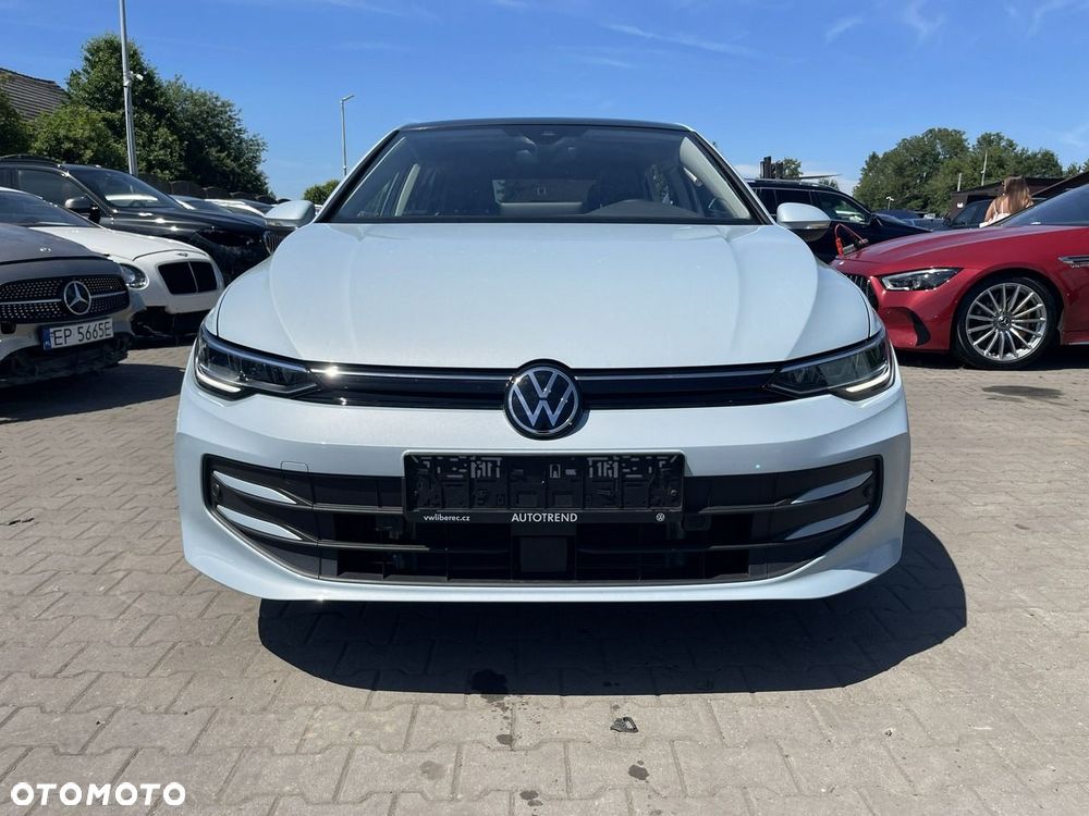 Volkswagen Golf 1.5 eTSI mHEV Life DSG - 2