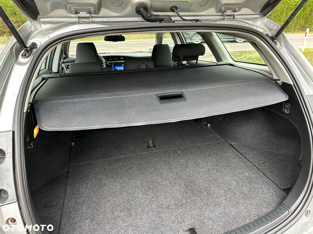 Toyota Auris 1.6 D-4D Premium - 15