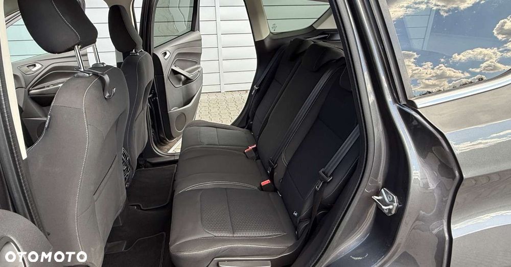 Ford Kuga - 18