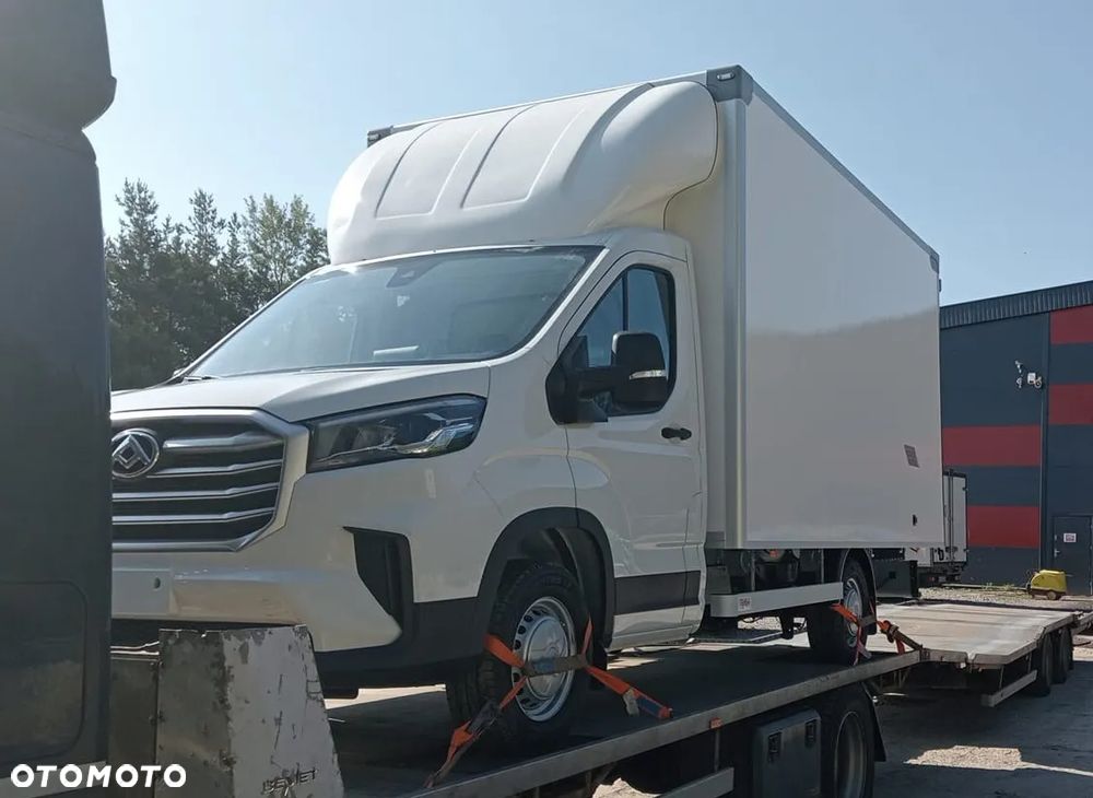 Maxus Deliver 9 - 17