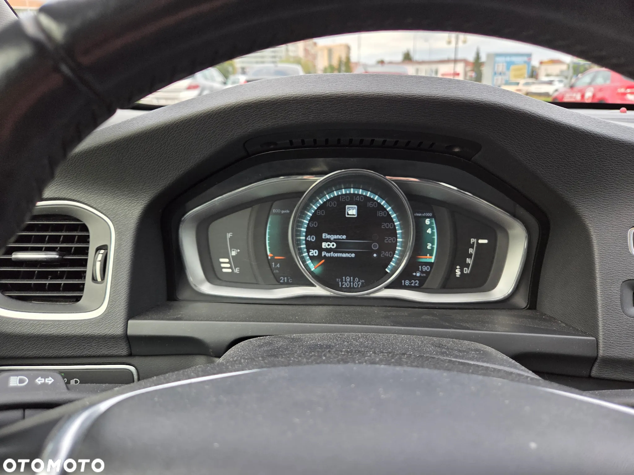 Volvo S60 T5 Momentum - 38