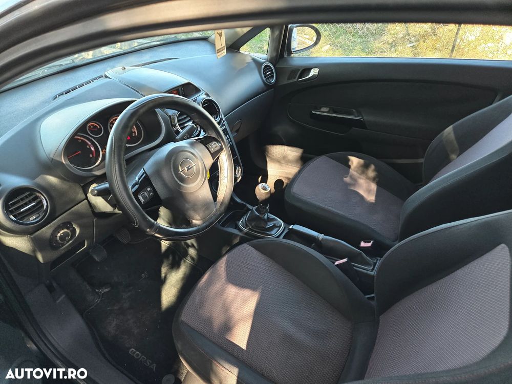 Opel Corsa 1.7 CDTI Cosmo - 7