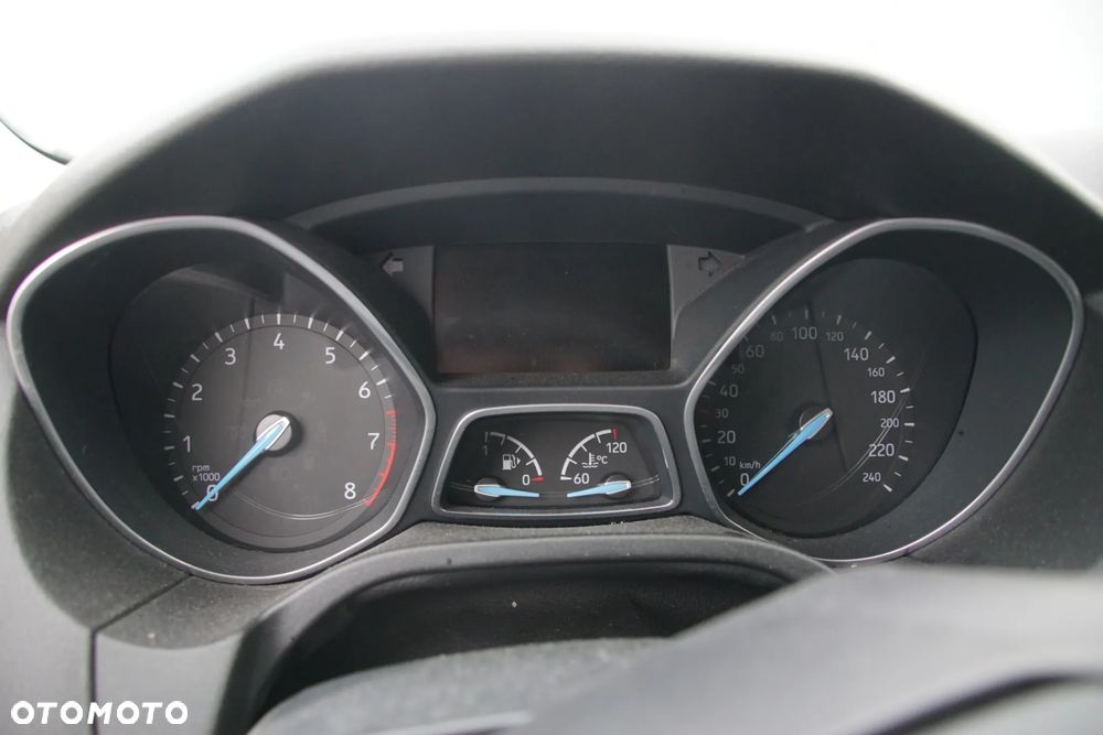 Auto na części - Ford Focus MK3 Lift 1.0 EcoBoost 125 KM M1DA CV6R-7002-PG 7VTA 2017R Silnik Skrzynia Drzwi Maska Błotnik Klapa Zderzak Lampa Lusterko Szyba Deska Kokpit Sterownik Moduł Czujnik Licznik Wyświetlacz Kierownica Panel - 11