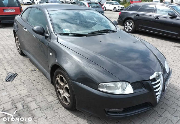 2004 Alfa Romeo GT 1.9 JTD 9 3 7 A 5 0 0 0 Silnik Skrzynia części