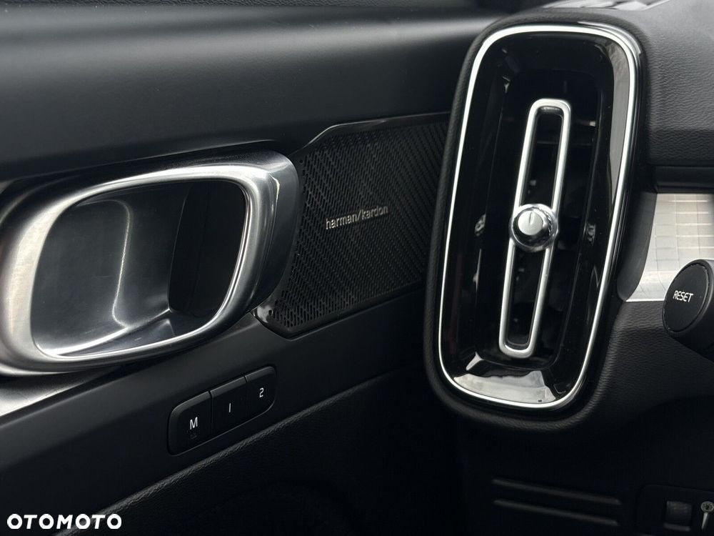 Volvo XC 40 T5 Plug-In Hybrid Plus Bright - 12
