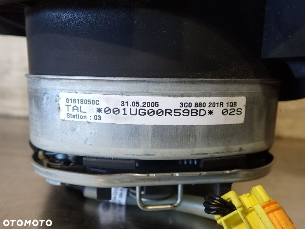 PODUSZKA KIEROWCY VOLKSWAGEN PASSAT B6 3C0880201R - 3