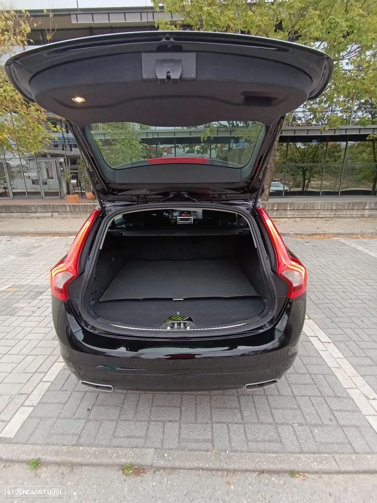 Volvo V60 - 17